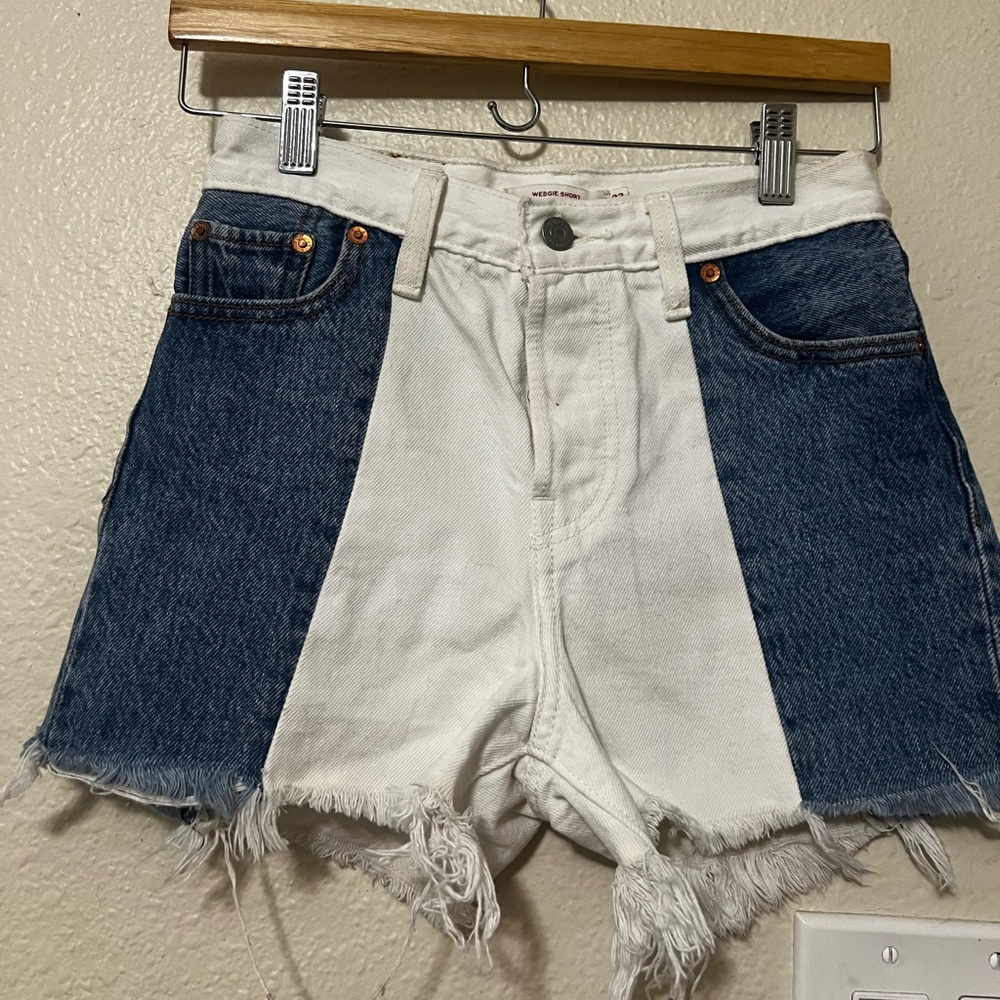 Levi’s Wedgie High Waisted Multi Color Shorts